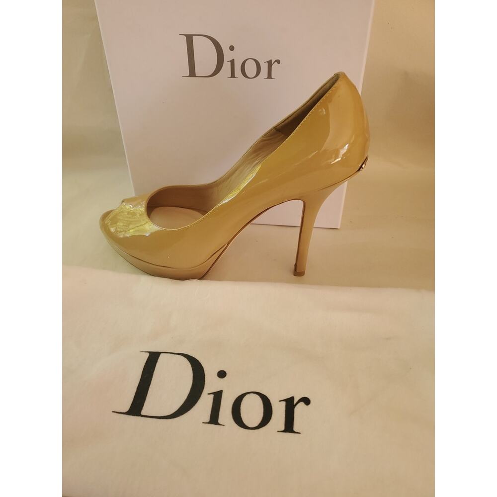 Dior Mustard Patent Leather Miss Dior Pumps Size 38.5 - Picture 3 of 13